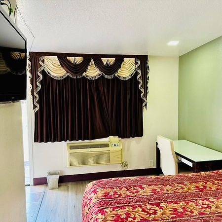 A Fisher'S Inn Motel Лас-Вегас Экстерьер фото