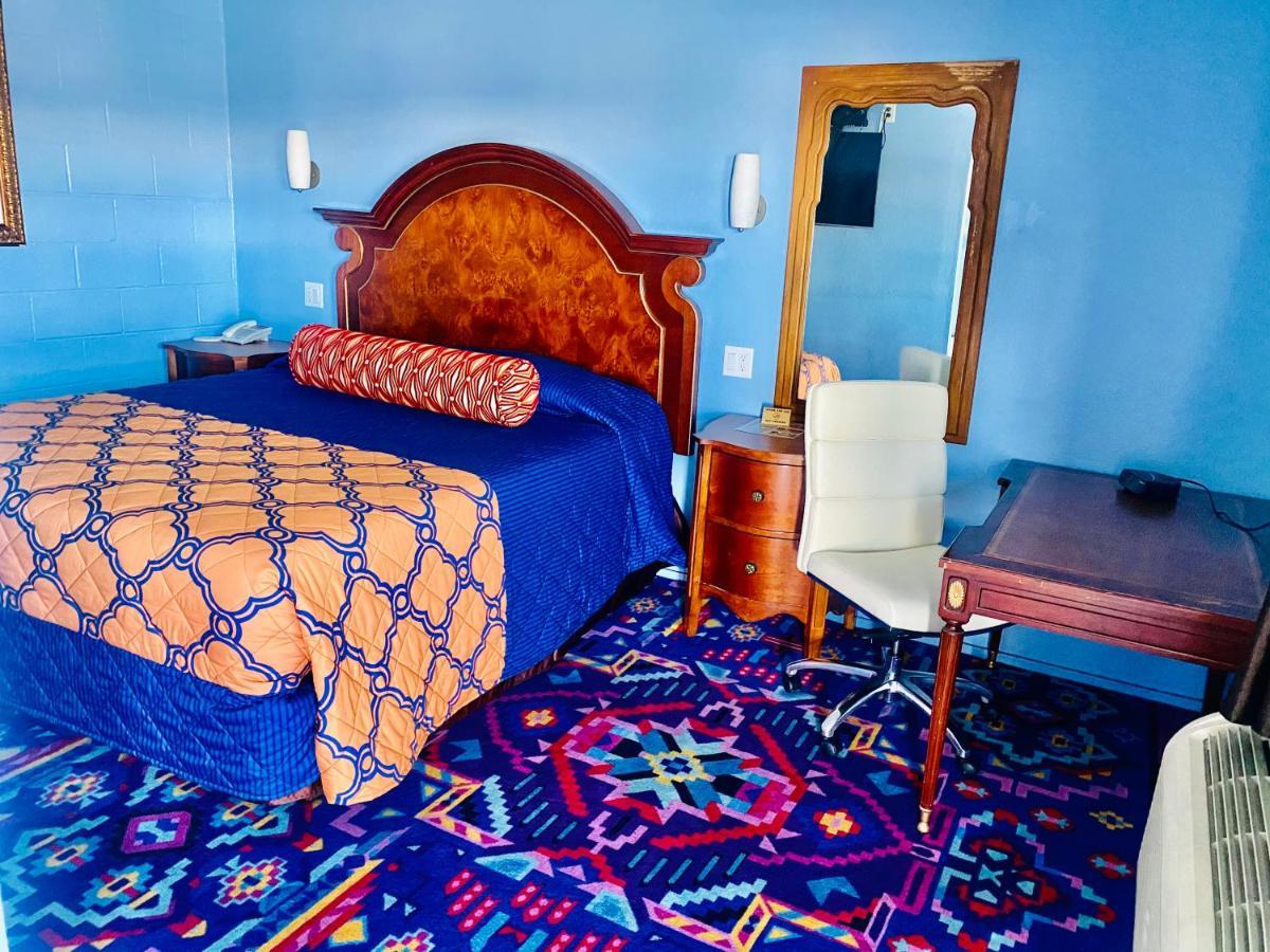 A Fisher'S Inn Motel Лас-Вегас Экстерьер фото