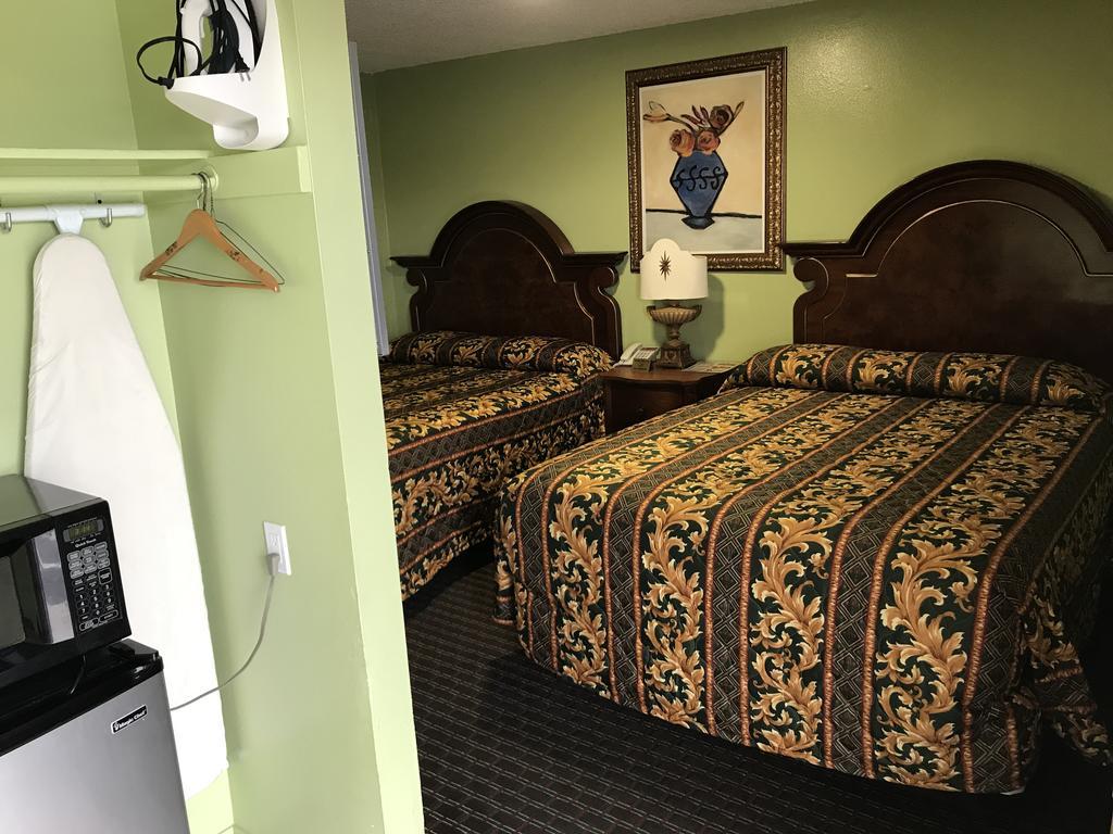 A Fisher'S Inn Motel Лас-Вегас Экстерьер фото